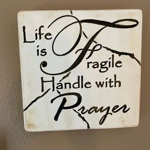 FRAGILE - Wall Art